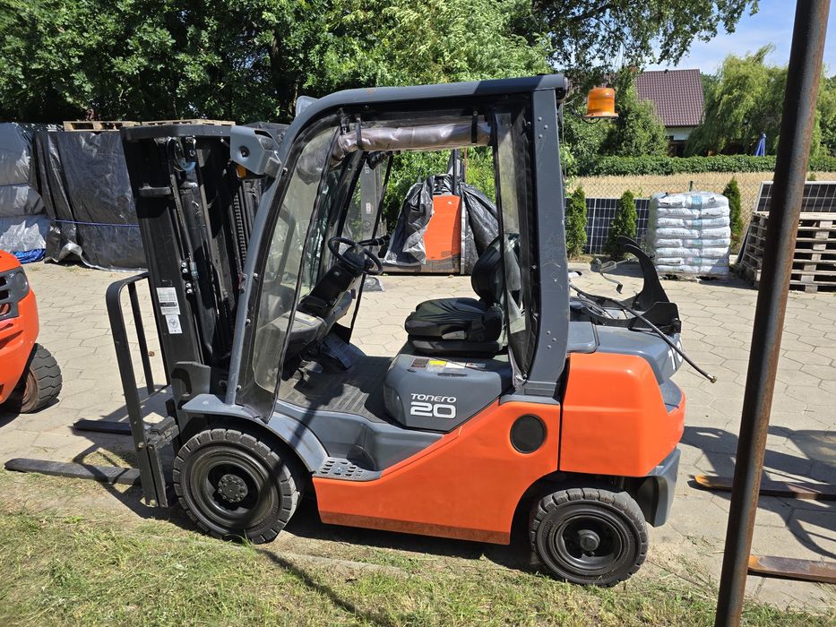Toyota 02-8FGF20 Triplex 4,30 m  rok 2018 kabina plandeki