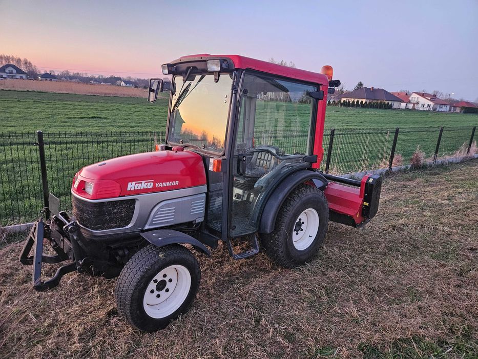 Koszenie działek, nieużytków kos. bijakową, glebogryzarka separacyjna.