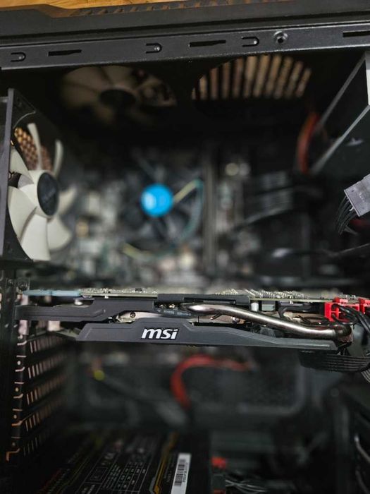 Komputer Intel I5 4460 R9 280