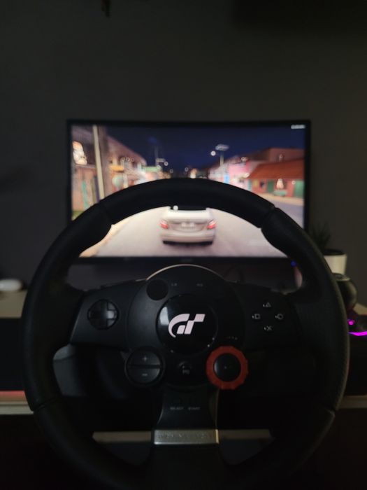 Komputer gamingowy I  GTX 1050TI  I  I5 7400  I z dodatkami