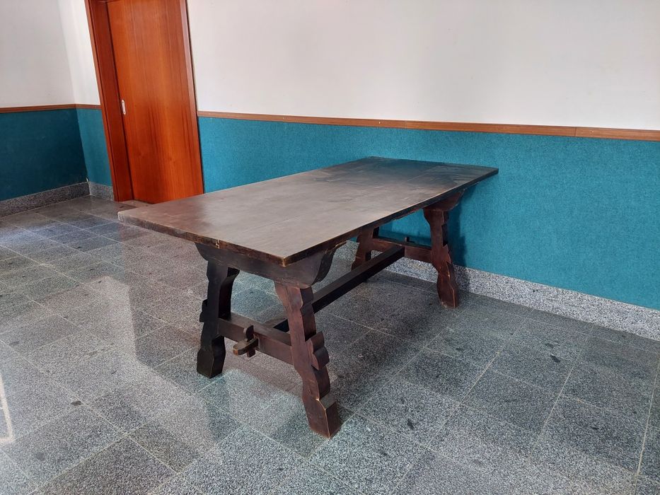 Mesa de Jantar Rústica Maciça Antiga - Século 20