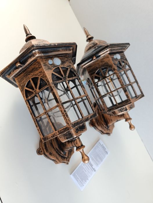 Nowe dwie lampy solarne do ogrodu