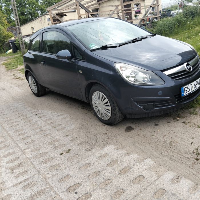 Opel corsa 1.0 klima sprawny łańcuch rozrządu mały przebieg 12lat właściciel