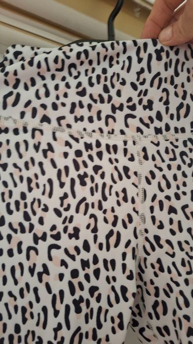 Спортивні лосини .Леопардові