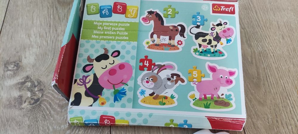 Puzzle zwierzątka wiejskie 18 m-cy  4 zwierzątka 

Stan puzzli bardzo