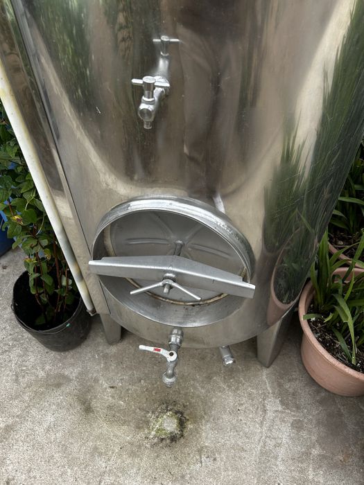 Pipa para armazenamento de vinho