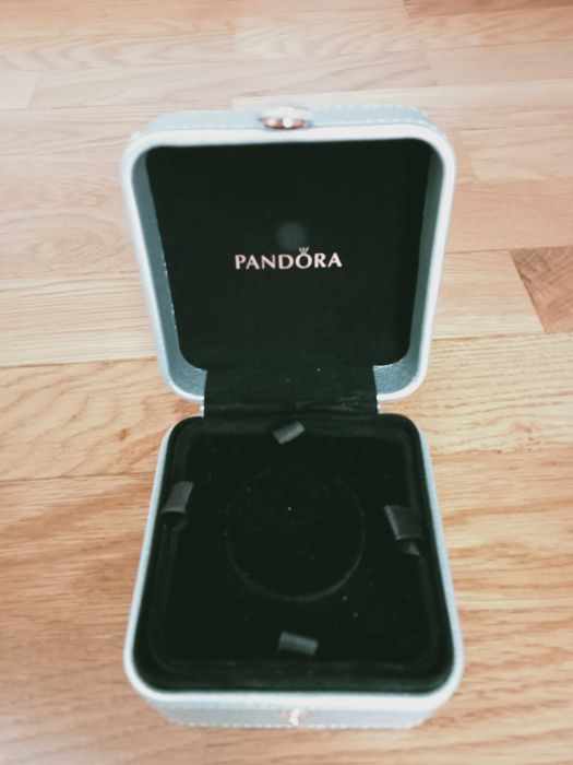 Caixa grande prateada Pandora para pulseira_NOVA