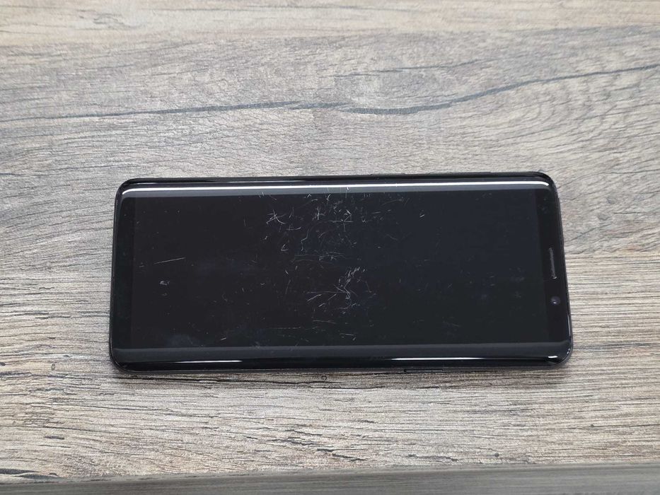 Samsung Galaxy S9 (SM-G960F) 4/64GB stan db gwarancja