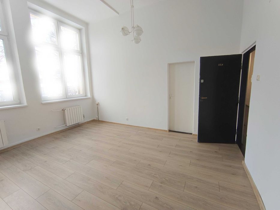 Lokal 30m2 Biuro,Usługi + PARKING ul. Grzegórzecka RONDO GRZEGÓRZECKIE