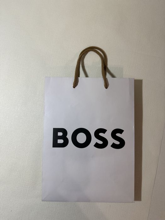 Подарункові пакети Boss Chanel Creed Levis