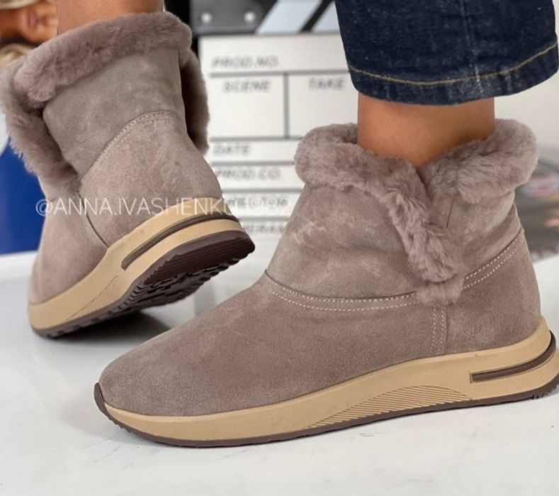 Черевики жіночі натуральна замша цегейка 42 р Турція