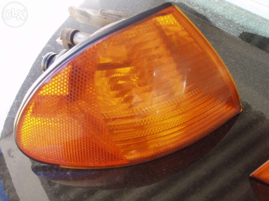 Piscas bmw serie 3 do ano 2000