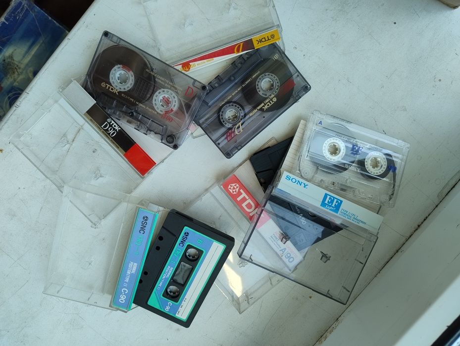 Аудиокассеты BASF, TDK, Sony, maxel, Denon.