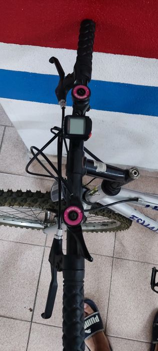 Bicicleta esmaltina modelo Livermore