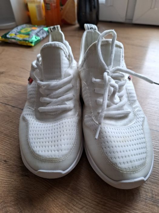 Sprzedam buty damskie