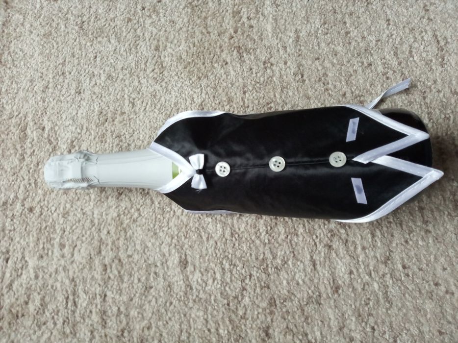 Одяг для пляшок шампанського для весілля