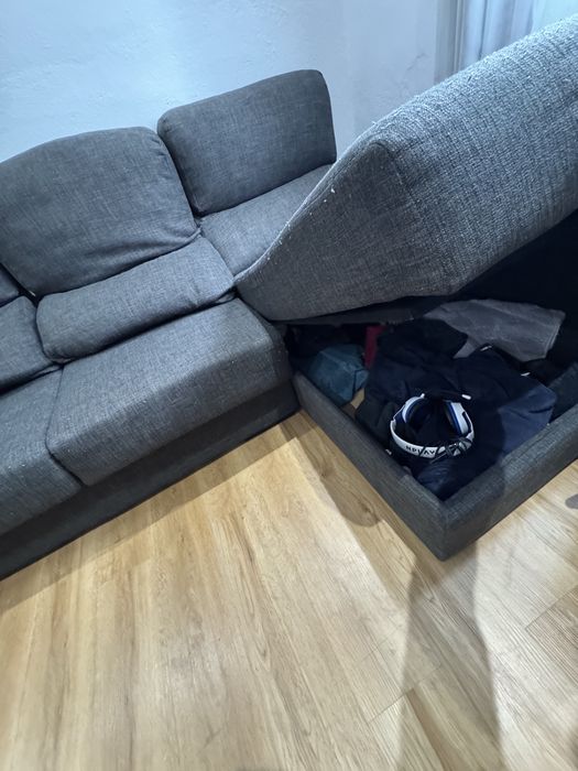 Sofá com chaise longue