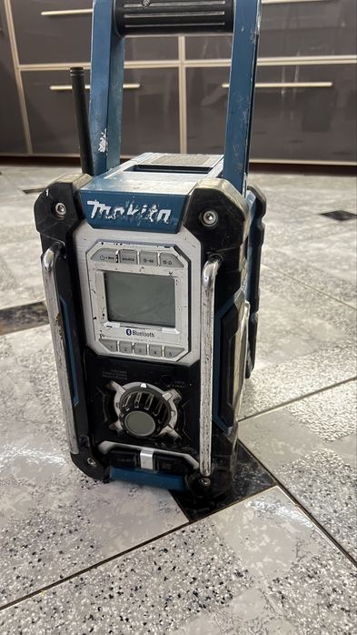 Радио bluetooth Makita DMR106