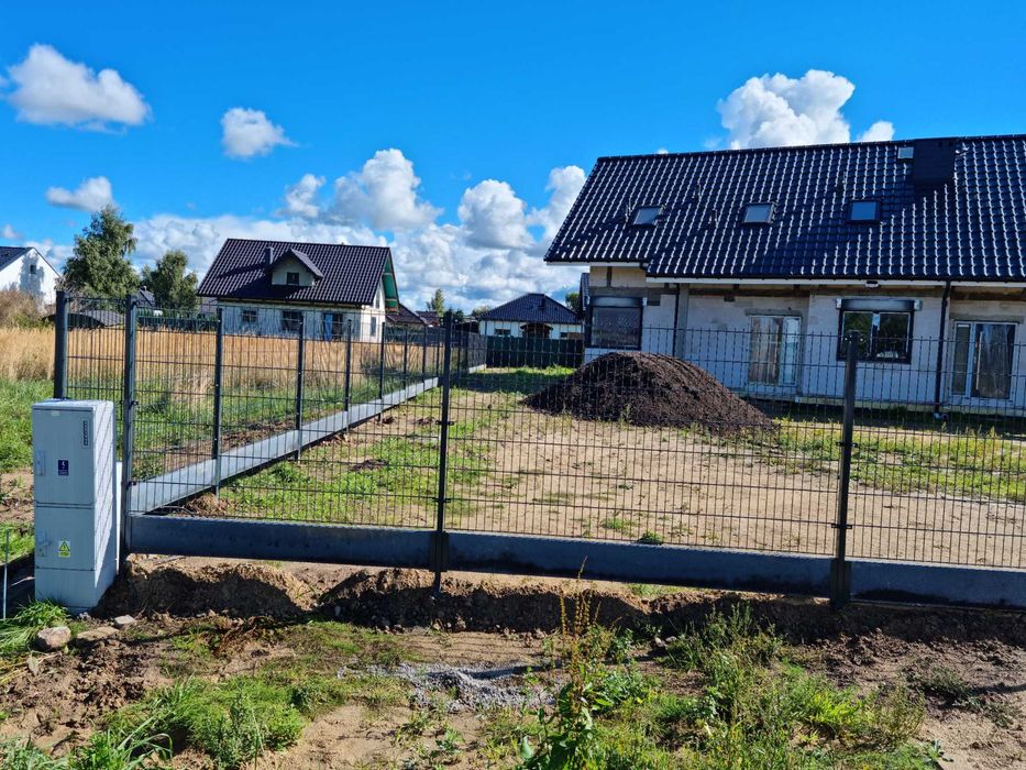 Ogrodzenie panelowe panele ogrodzeniowe słupki producent