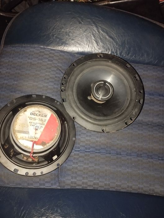 Продам пару динамиков Decker DS-162