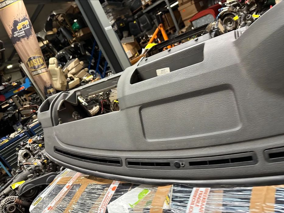 Range Rover P38 Tablier 375€