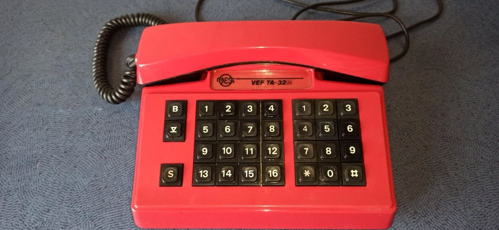 Стационарный телефон
