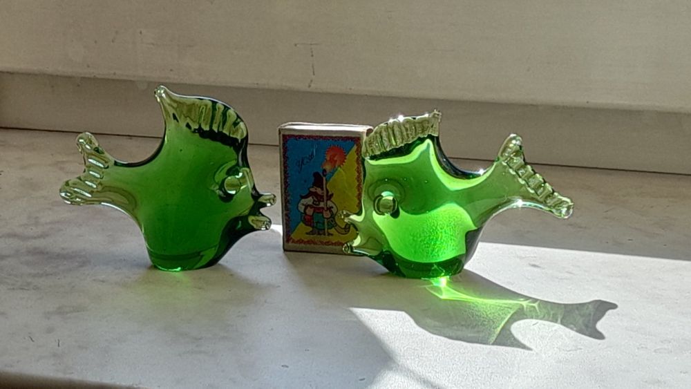 Фигурки из цветного стекла.  Винтаж Европа