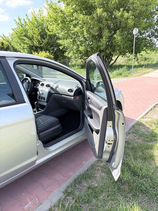 Ford Focus MK2 1.6 90KM 2008