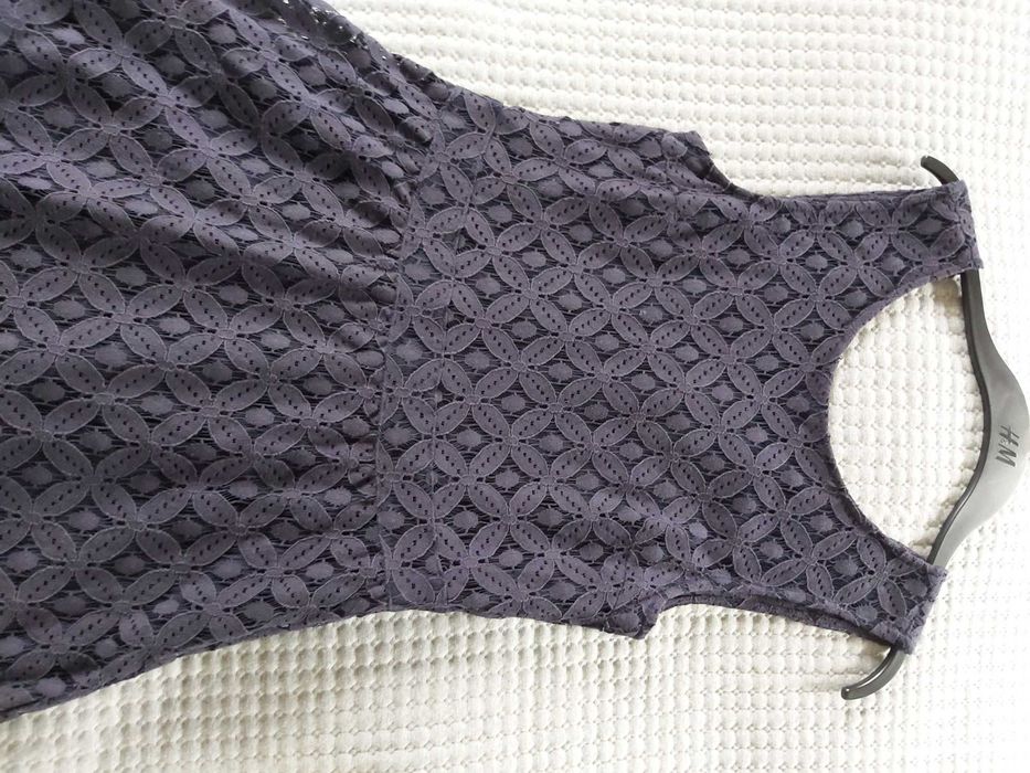 Sukienki damskie, letnie, 36-38.