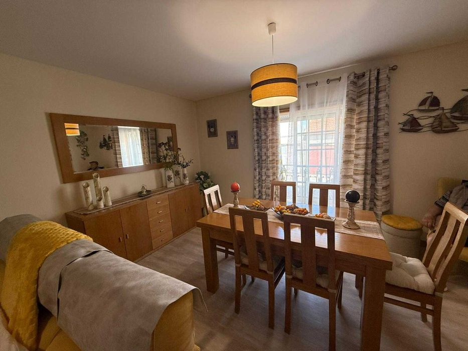 Apartamento T2 à venda – Palhaça, Oliveira do Bairro