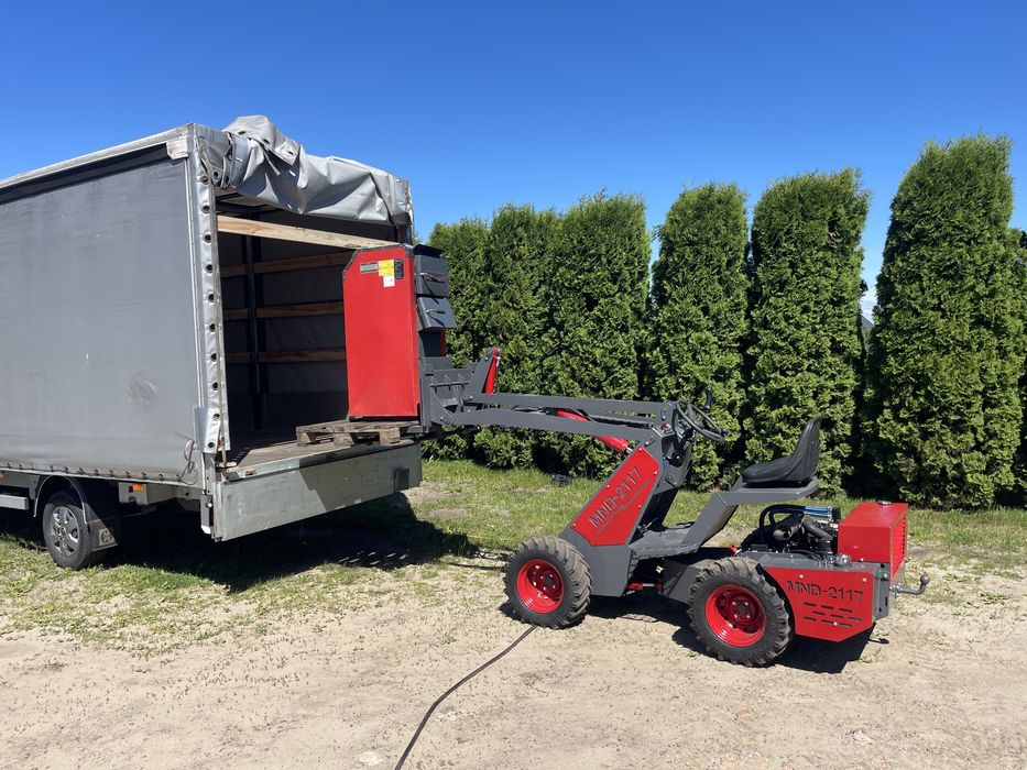 Погрузчик 4х4, мінінавантажувач MND-2117