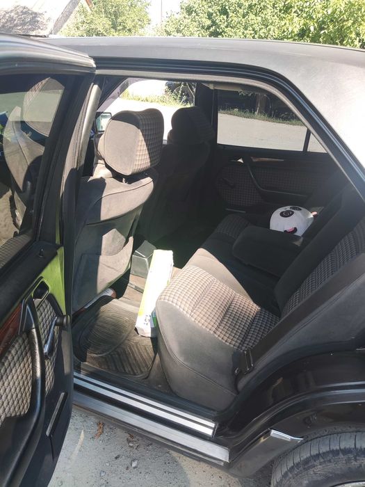 Продам Мерседес w124 рестайлинг
