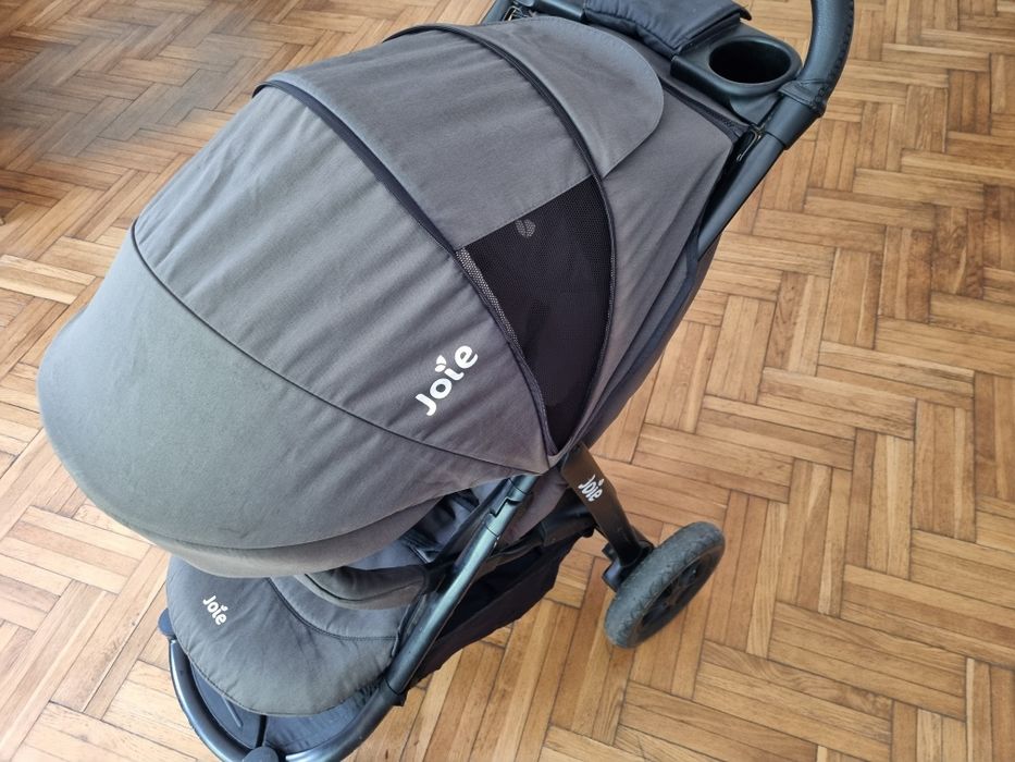 Wózek spacerówka składana Joie