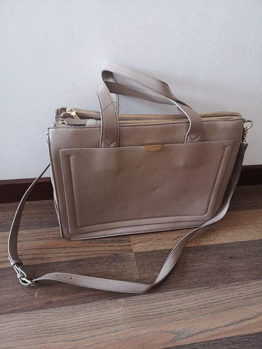Mala de senhora portátil