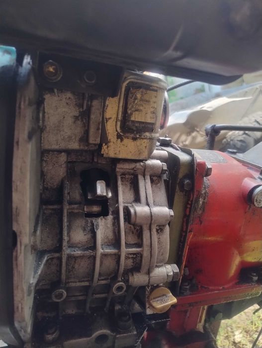 дизельний мотоблок кентавр (він же зоря і т д)  під відновлення