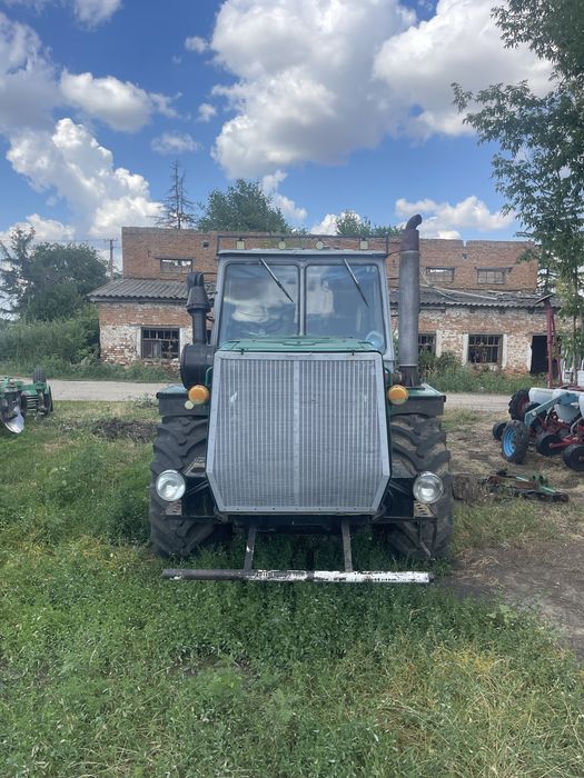 Продам трактор Т150