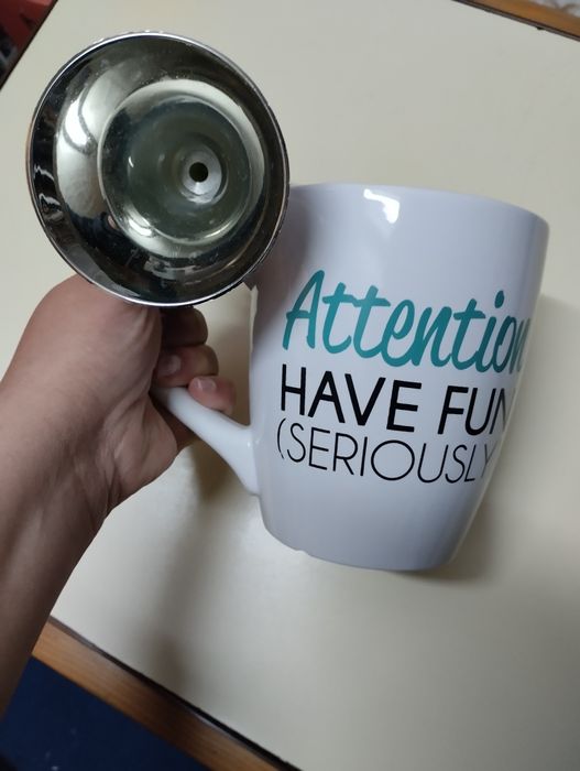Caneca com buzina