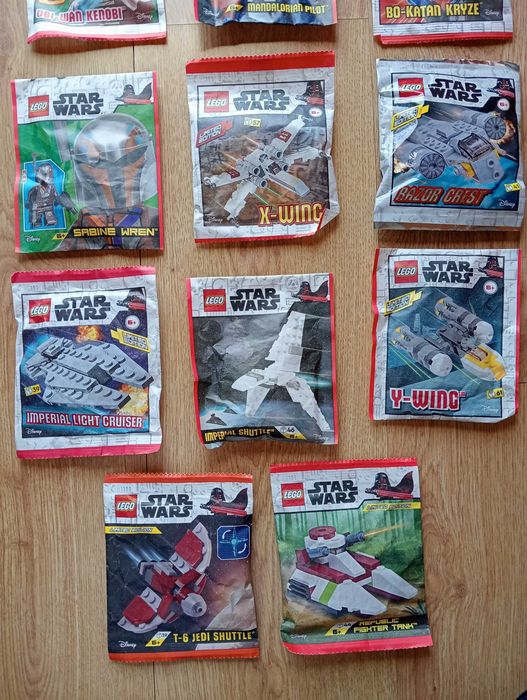 Figuras lego embaladas
