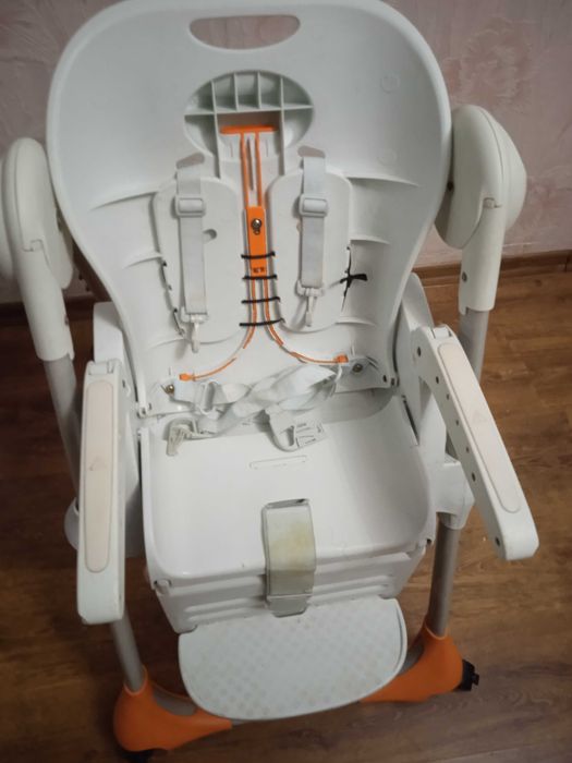 стільчик/ крісло для годування дитини