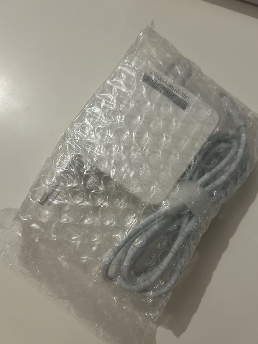 Laptop Charger423864790009794562