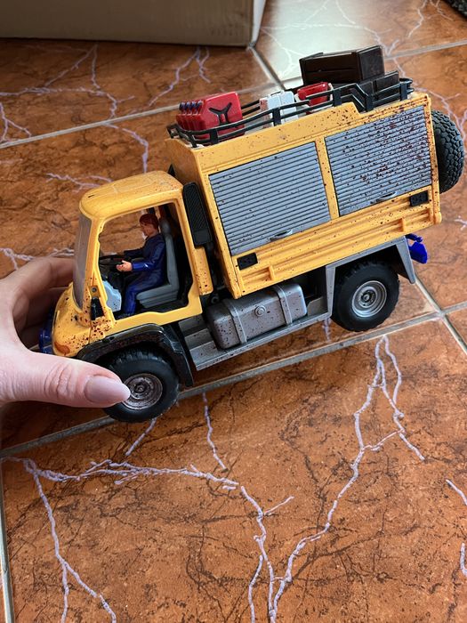 Вантажівка Сафарі від Dickie Toys