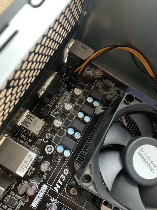 Komputer stacjonarny Fx8350 8Gb ram ddr3