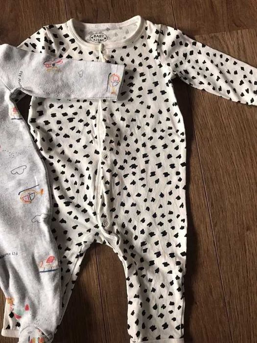 pajacyki niemowlęce 2 sztuki