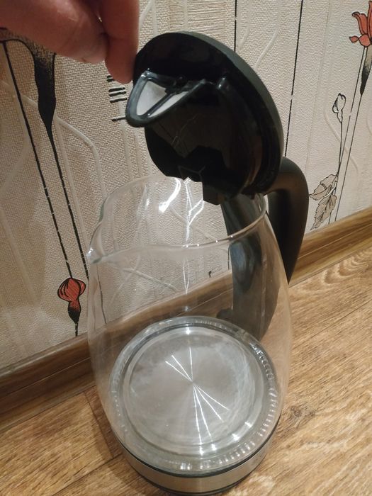 Электрочайник прозрачный Vitek 2200 Вт