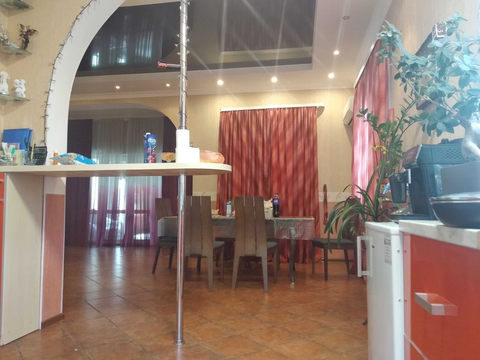 Продаж будинку в с.Троєщина