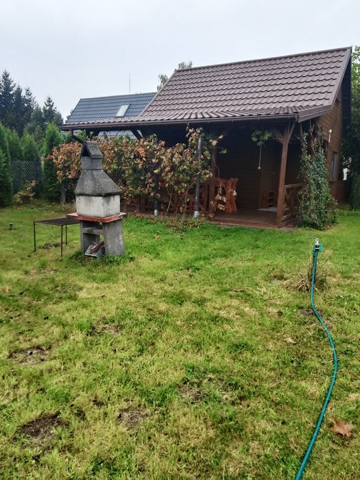 Domek nad jeziorem