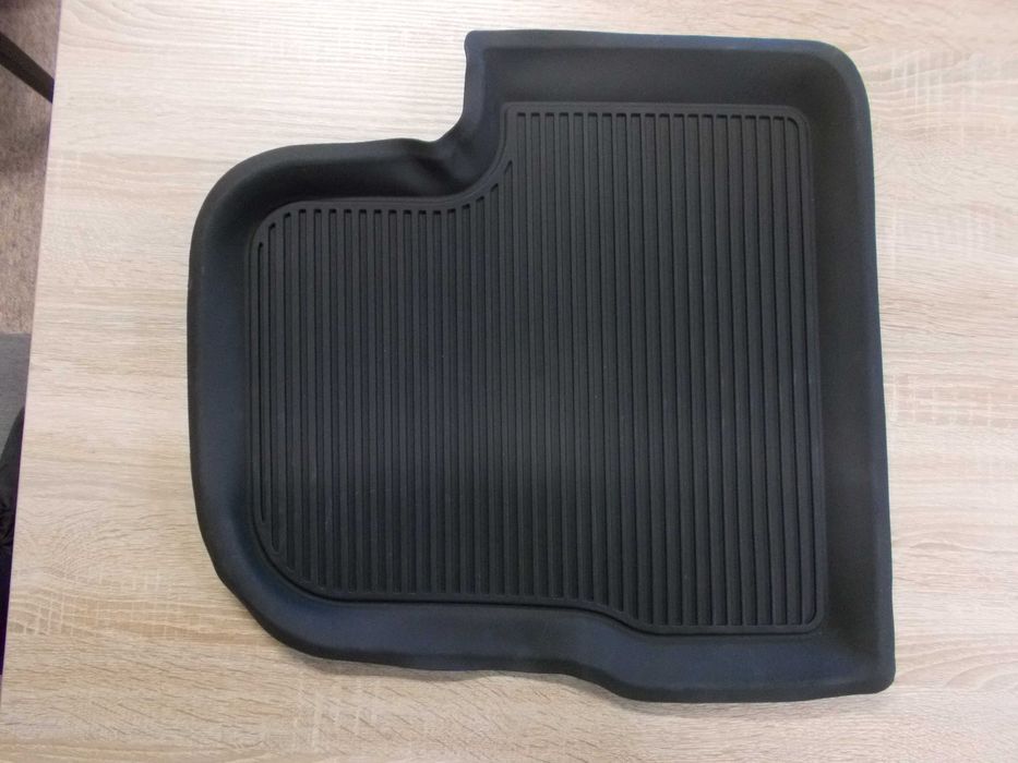 Dywaniki damochodowe Peugeot 208