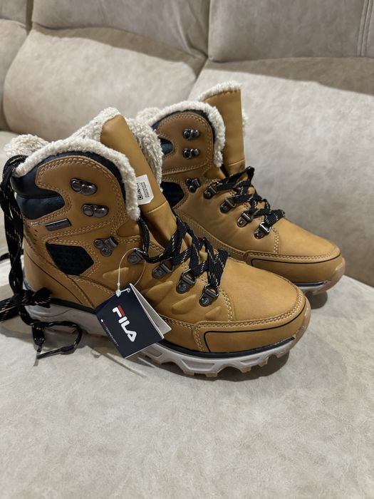 Зимние  ботинки Fila