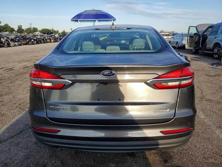 FORD Fusion SE 2019