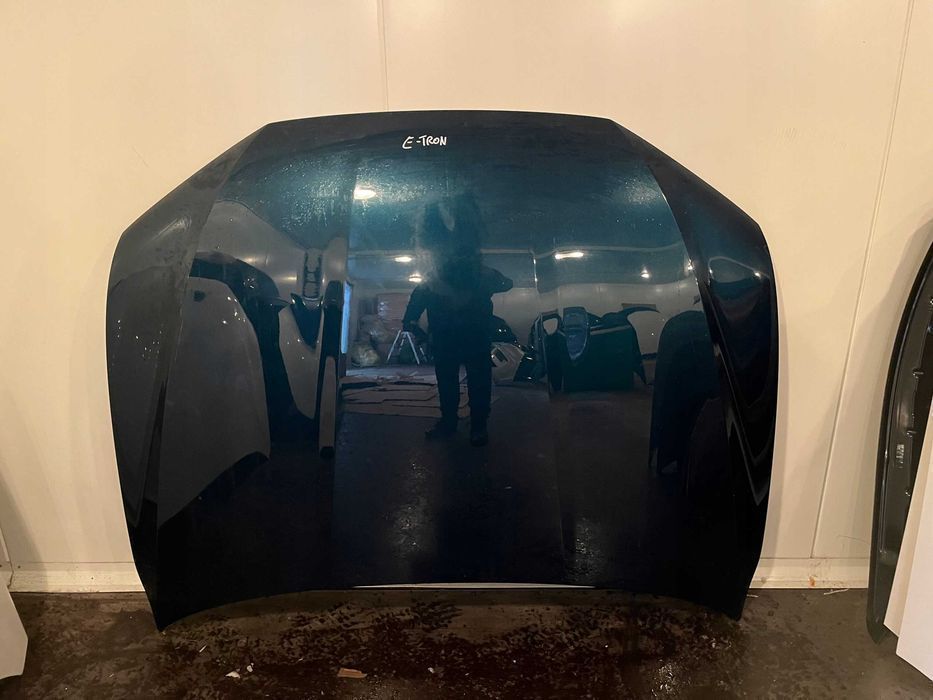 Капот оригинал Audi E-tron 4KE разборка